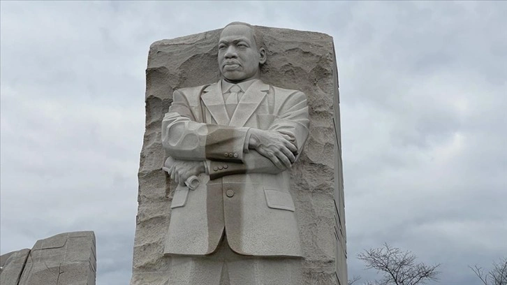 ABD'de siyahi çırçıplak aktivist Martin Luther King anılıyor
