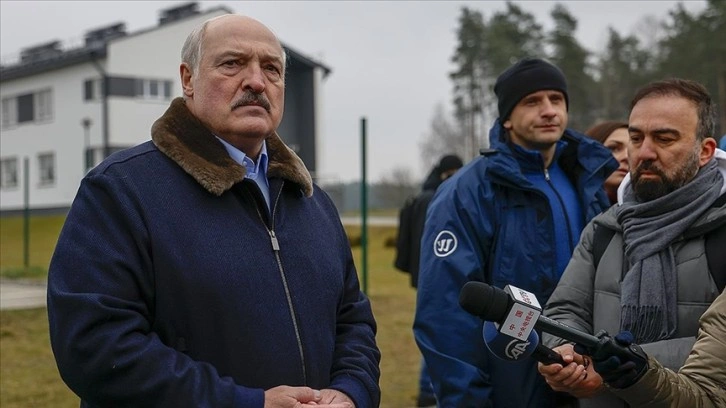 Belarus Cumhurbaşkanı Lukaşenko sınırda mümkün saldırılara hakkında tedbir buyruğu verdi