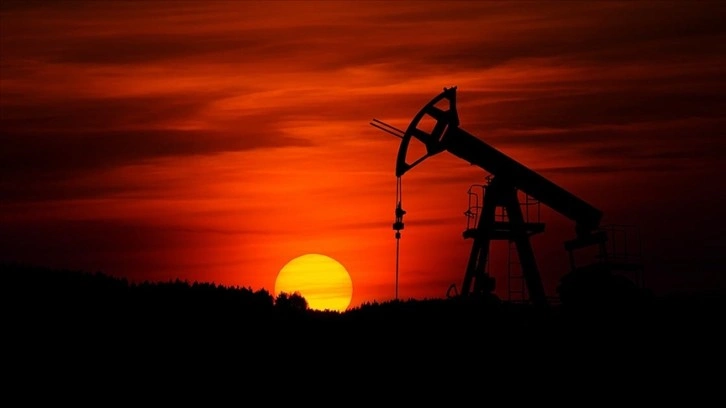 Brent petrolün varil fiyatı 85,36 dolar