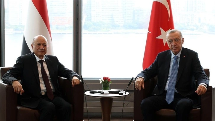 Cumhurbaşkanı Erdoğan Yemen Başkanlık Konseyi Başkanı El-Alimi'yi ikrar etti