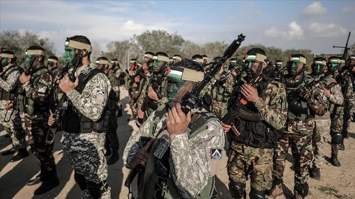 Filistinli direnç gruplarının kuma askeri tatbikatı sona erdi