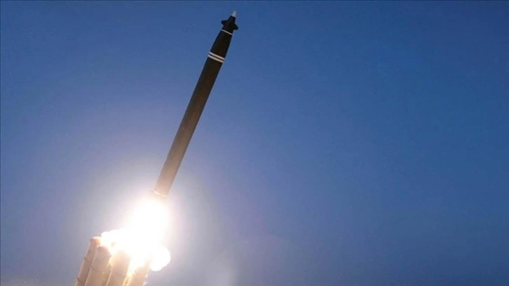 Güney Kore ve Japonya, Kuzey Kore'nin kıtalararası balistik roket fırlattığını duyurdu