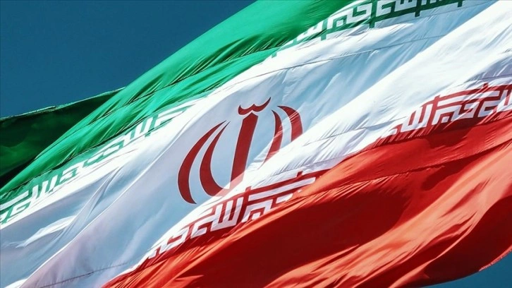 İran: Ses hızından 8 büküm hâlâ tez cereyan fail hipersonik balistik füze üretiyoruz
