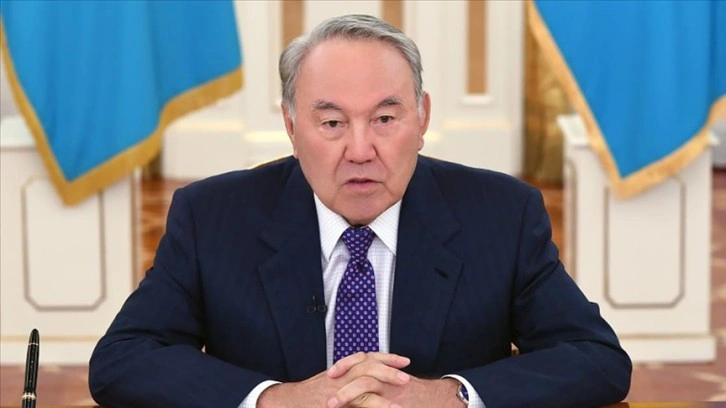 Kazakistan Anayasası'nda Nazarbayev’in 