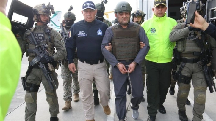 Kolombiya 'Otoniel' lakaplı uyuşturucu kaçakçısını ABD'ye iade etti