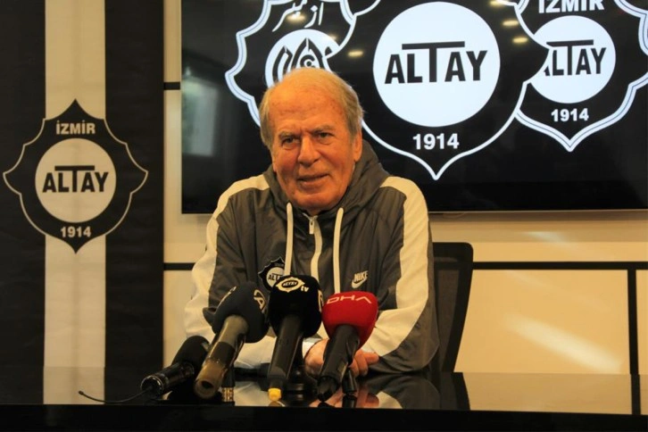 Mustafa Denizli: 'Şartlar el verirse 2 Türk futbolcu transferi yapmak istiyoruz'