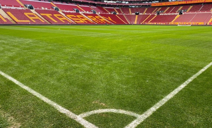 Nef Stadyumu'nun zemini, Galatasaray-Trabzonspor maçına hazır
