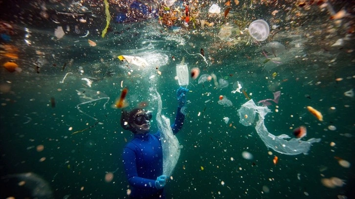 Okyanusları idare etmek düşüncesince ABD'nin plastik üretimini azaltması gerektiği bildirildi