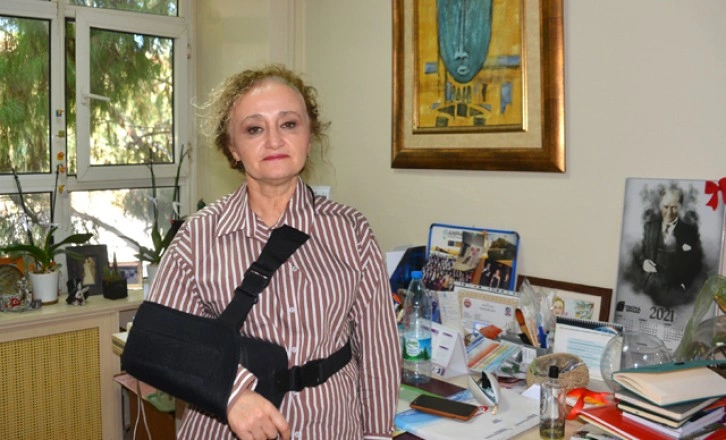 Prof. Dr. Taşova: HIV süren pandemi, Covid'den farkı yok