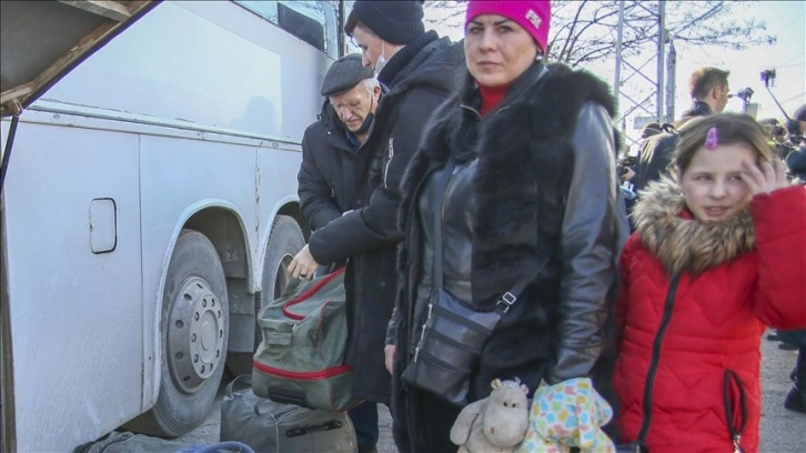 Rusya: Ukrayna'da arbede yaşanmış olan bölgelerden 223 binden aşkın insan tahliye edildi