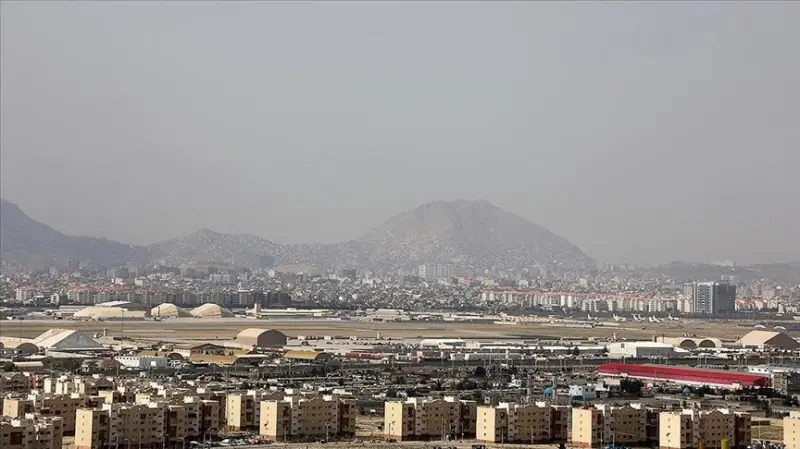 Taliban kontrolündeki Kabil Havalimanı'na ilk uçak indi