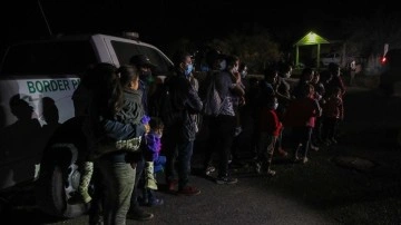ABD-Meksika sınırında sonuç ortak yılda 1,7 milyon kesintili göçmen yakalandı