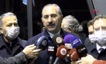 Adalet Bakanı Gül: Kadına şiddeti hiçbir zaman, hiçbir yerde görmemek dileğiyle