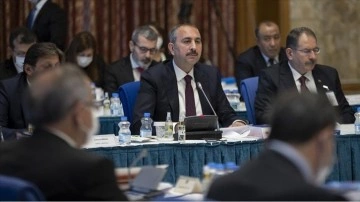 Adalet Bakanı Gül: Millet iradesini en çelimli biçimde koruyacak anayasaya ihtiyacımız bulunduğu açıktır