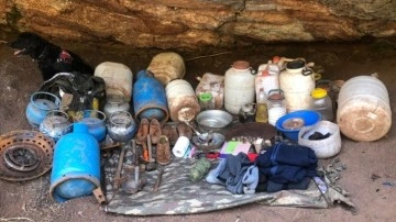 Adıyaman'da PKK'lı teröristlere ilgili yaşam malzemeleri ele geçirildi