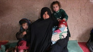 Afgan anne, eşinden artan borcu ödemez ise önemsiz kızı elinden alınacak