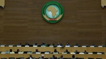 Afrika Birliği, omicron varyantı dolayısıyla makbul gezi kısıtlamalarını kınadı