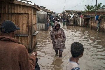 Afrika’yı vuran Ana tropik fırtınasında minimum 75 kişi öldü