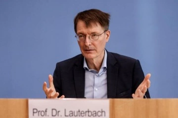 Almanya Sağlık Bakanı Lauterbach'tan salgında 5. dalga uyarısı