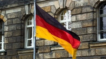 Almanya, Sırp reis Dodik'in ayrılıkçı söylemlerini 'sorumsuzca' kendisine nitelendirdi