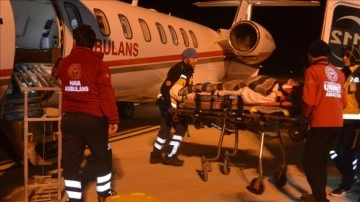 Ambulans uçak, gidiş geliş kazasında vurulan tiyatrocu Sergen Deveci düşüncesince havalandı