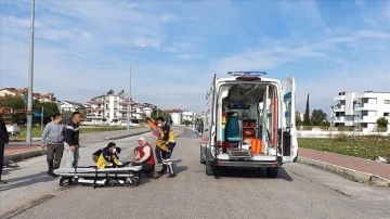 Antalya'da köpekten kaçan çocuk, kamyonun çarpması kararı ağırbaşlı yaralandı