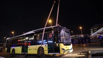Bahçelievler'deki İETT otobüsü kazasında yaşamını kaybedenlerin sayısı 2'ye yükseldi