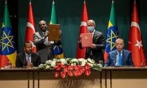 Bakan Akar, Etiyopyalı mevkidaşı Yadeta ile anlaşma imzaladı