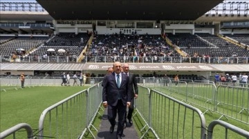 Bakan Çavuşoğlu, Brezilyalı topçu Pele'nin cenaze törenine katıldı