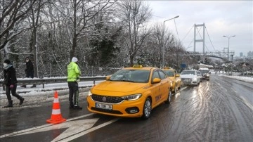 Bakan Karaismailoğlu: Köprülerden sayaç 13.00 bakımından otomobillerin geçmiş olmasına müsaade vereceğiz