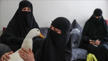 Başakşehir'de göletten ördek çaldıkları iddiasıyla gündeme mevrut bayanlardan açıklama