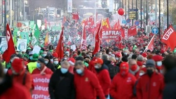 Belçika'da binlerce işçiden hükümete: Her nesne zamlanıyor, ücretlerimiz hariç