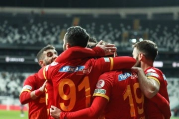Beşiktaş kupaya veda etti! Kayserispor yarı finalde