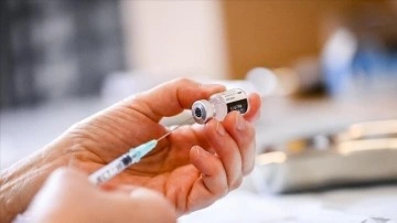 Beyaz Saray: İnsanların değme sene Kovid-19 aşısı yaptırması gerekebilir