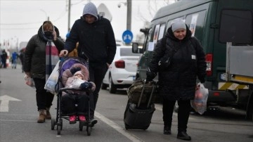 BM, 116 bin Ukraynalı sivilin arsıulusal sınırları geçtiğini duyurdu