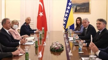 Bosna Hersek'te Cumhurbaşkanı Erdoğan'ın yaklaşımı sebebiyle Türkiye'ye güvenlik tam