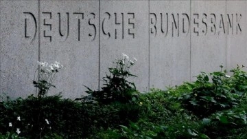 Bundesbank: Omicron varyantı Alman ekonomisini beklenenden şimdi çelimli yavaşlatabilir