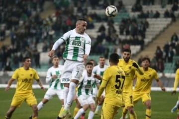 Bursaspor’da maksimum süre alan yabancı oyuncu Namiq Alasgarov oldu