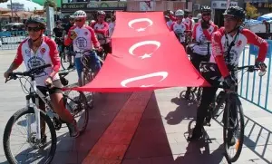 Büyük Taarruz Bisiklet Turu'nun durağı Alaşehir