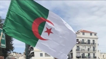 Cezayir, Rabat Büyükelçisi'ni arka çekti