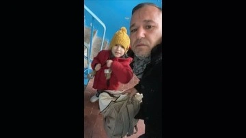 Çocuğunu kullanmak düşüncesince gittiği Ukrayna'da mahsur küsurat Türk turizmci iane bekliyor