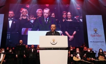 Cumhurbaşkanı Erdoğan: Büyük ve güçlü Türkiye'yi inşa etmekte kararlıyız