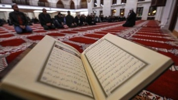 Diyanet İşleri Başkanı Erbaş'tan Kur'an-ı Kerim okuma çağrısı