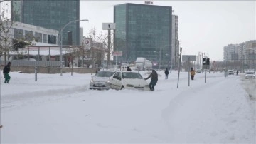 Diyarbakır'da sonuç 49 senenin en faziletli kar yağışı görüldü