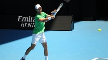 Djokovic’in Avustralya vizesi baştan iptal edildi