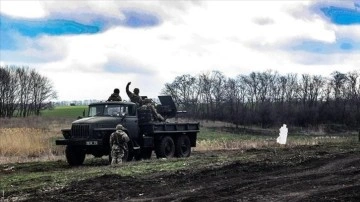 Donbas'ta Rusya yanlısı ayrılıkçıların saldırısında müşterek Ukrayna askeri öldü