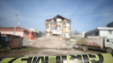 Düzce'deki depremde dokunca gören hanelere 10 milyon liralık aktarıldı