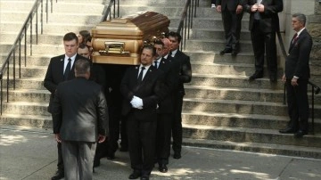 Eski ABD Başkanı Donald Trump'ın geçmiş benzeri Ivana Trump düşüncesince cenaze merasimi düzenlendi