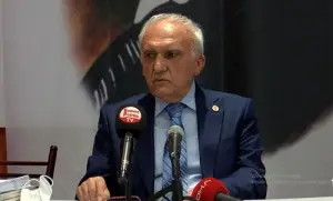 Eski Başkan Hasan Rüzgar, Boks Federasyonu'na başkan adaylığını açıkladı