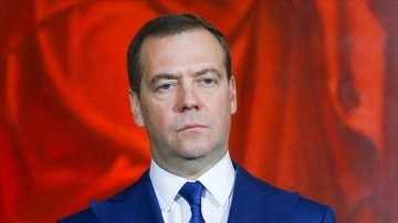 Eski Rusya Devlet Başkanı Medvedev'den Çin'e şaşırtı ziyaret
